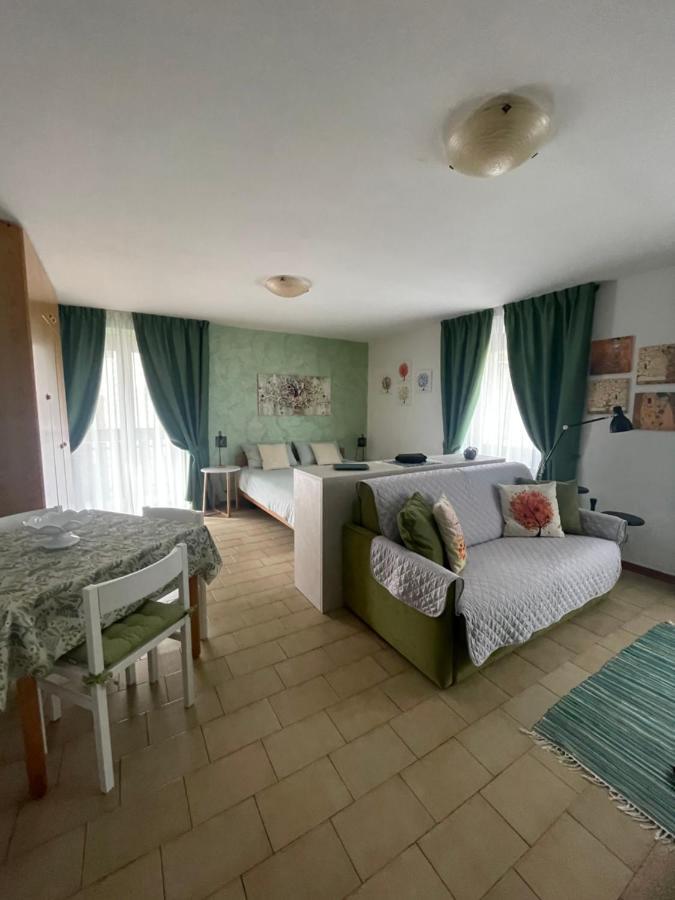 Residence S Lucia - Appartamenti Alle Porte Di Bormio ヴァルディソット エクステリア 写真